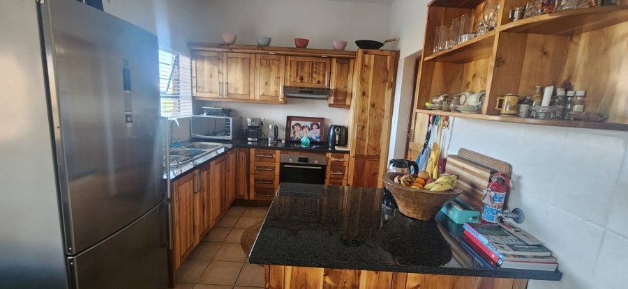 3 Bedroom Property for Sale in Reebok Western Cape